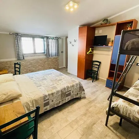 Vila Captivating 5-Bed Villa In Sulmona A Place To Be! Sulmona