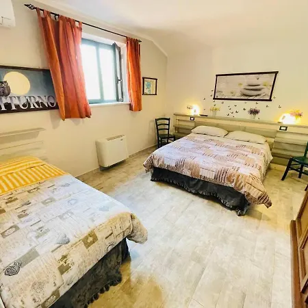 Vila Captivating 5-Bed Villa In Sulmona A Place To Be! *
